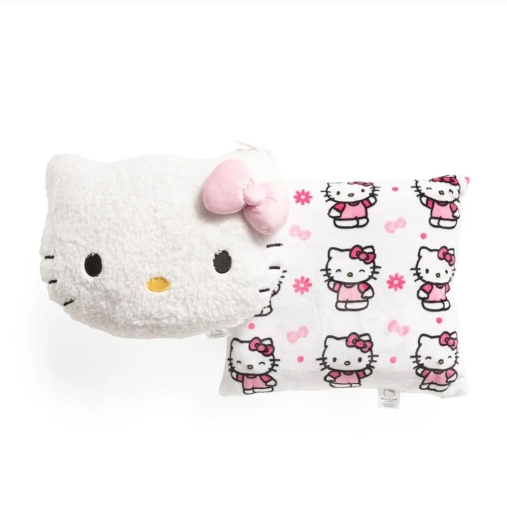 Set Of 2 Large Throw Pillows Hello Kitty Kids Gift Set $40 NWT Group#1